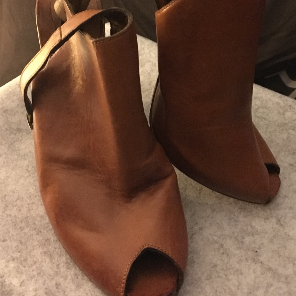 Sesto meucci leather heels